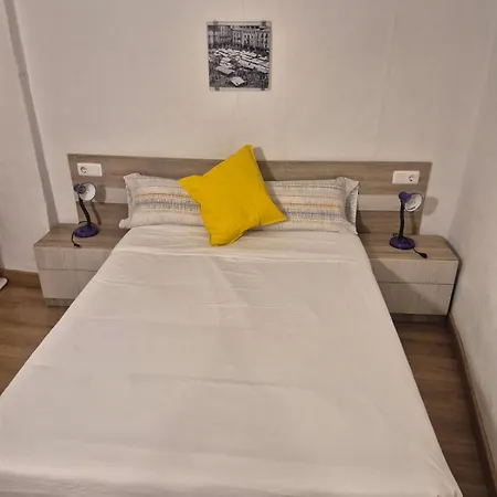 2 Acollidor Al Centre Historic De Aptgarbi Apartamento *